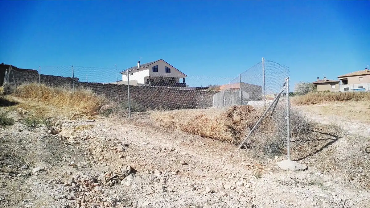 Terrenos y solares en venta en Mondéjar