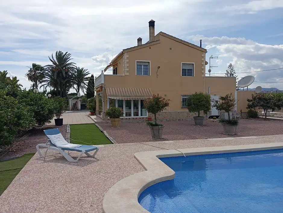 Jardín de Casa o chalet en venta en Elche / Elx con Jardín privado, Terraza y Piscina