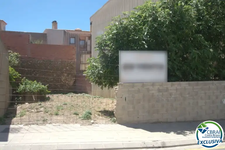 Terreny residencial en venda a Palau-saverdera