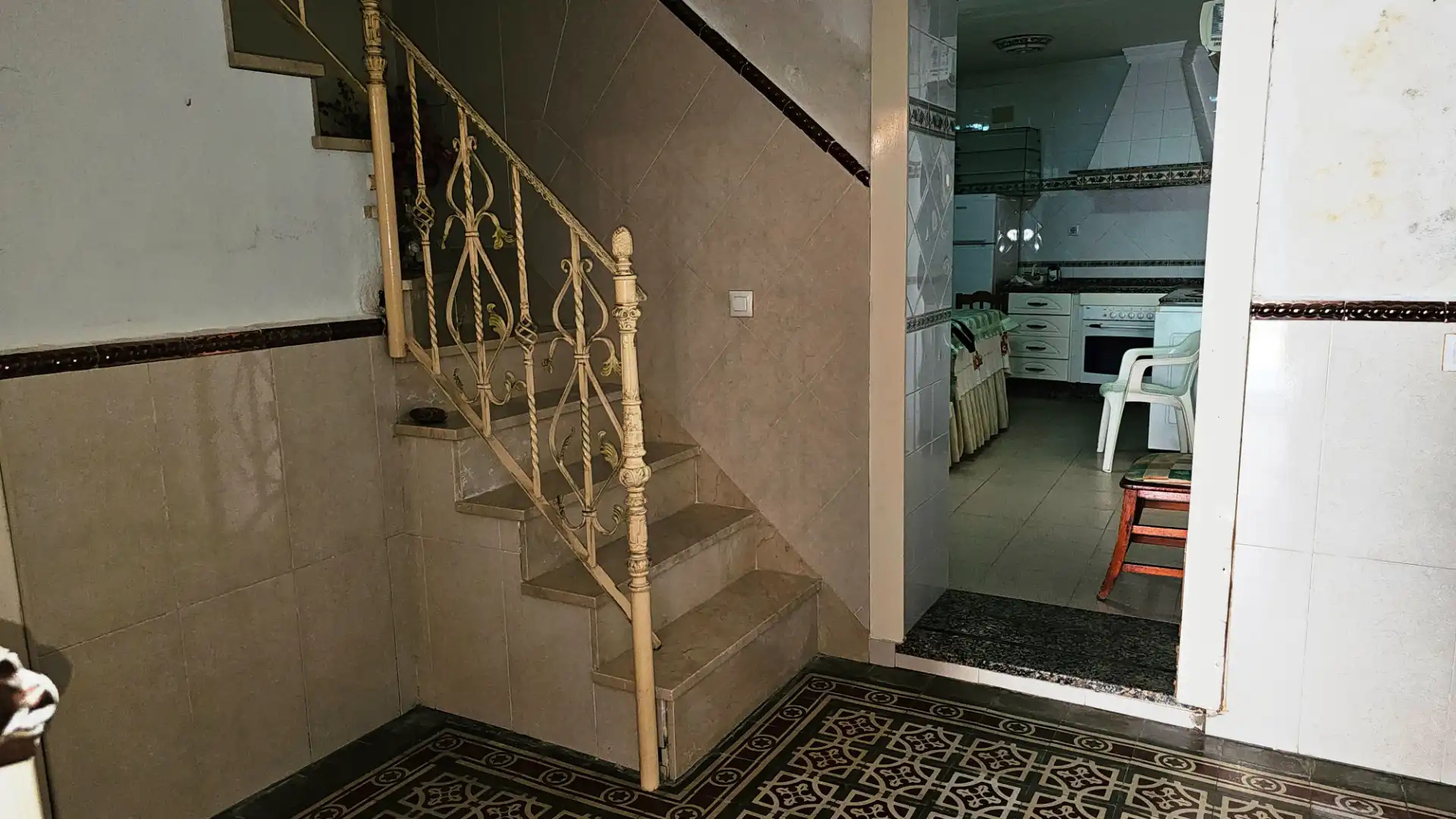 Houses for sale in La Algaba  with Air Conditioner, Heating and Terrace