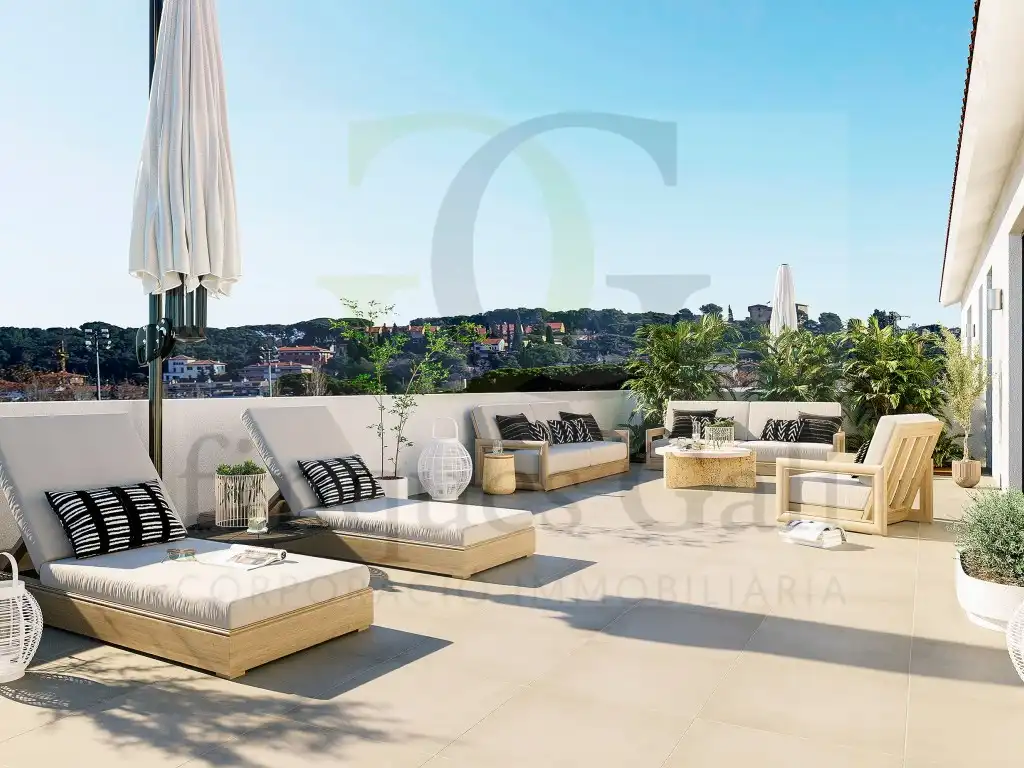 Maisonette mit Terrasse zum Verkauf in albeniz