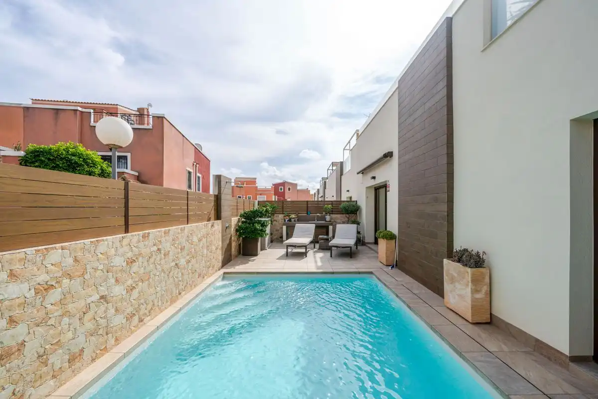 House with pool for sale in Calle la Herrada, imagen 3
