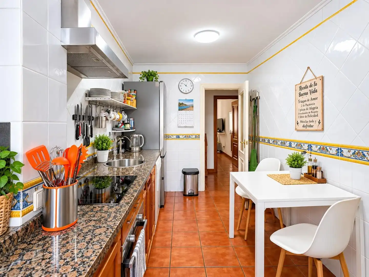 Cocina de Planta baja en venta en San Pedro de Alcántara