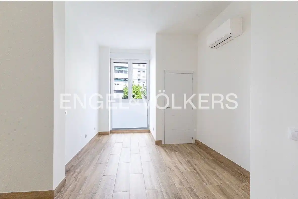 Balcony of Flat for sale in Fuenlabrada  with Air Conditioner and Heating