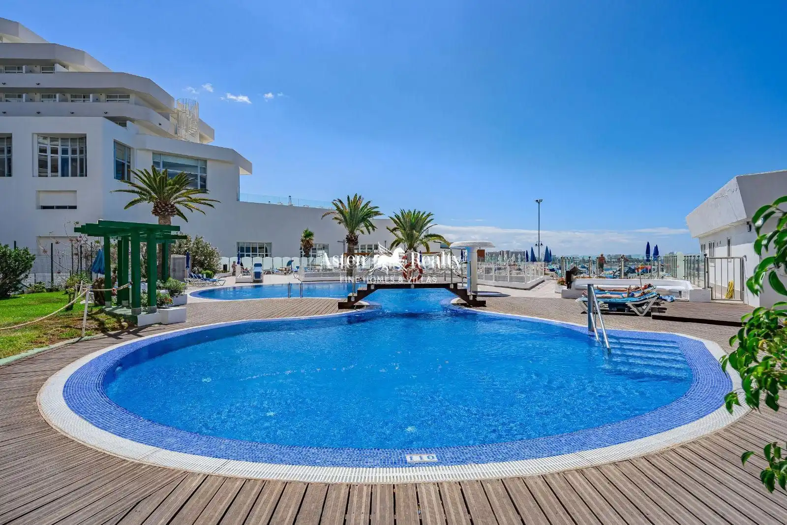 Swimming pool of Attic for sale in Adeje  with Air Conditioner, Terrace and Storage room