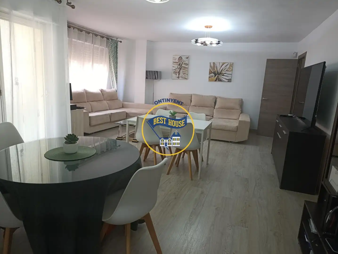 Sala d'estar de Pis en venda en Ontinyent amb Traster i Balcó