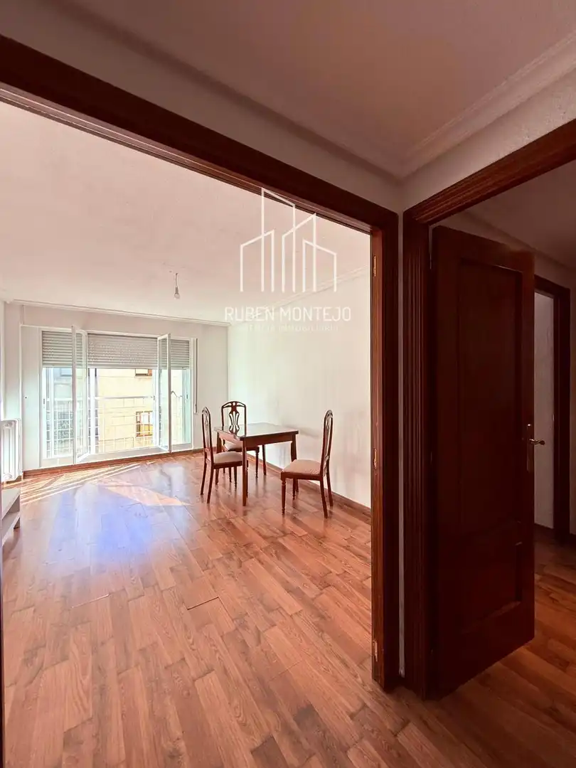 Außenansicht von Wohnung zum Verkauf in Santa Marta de Tormes mit Heizung, Terrasse und Balkon