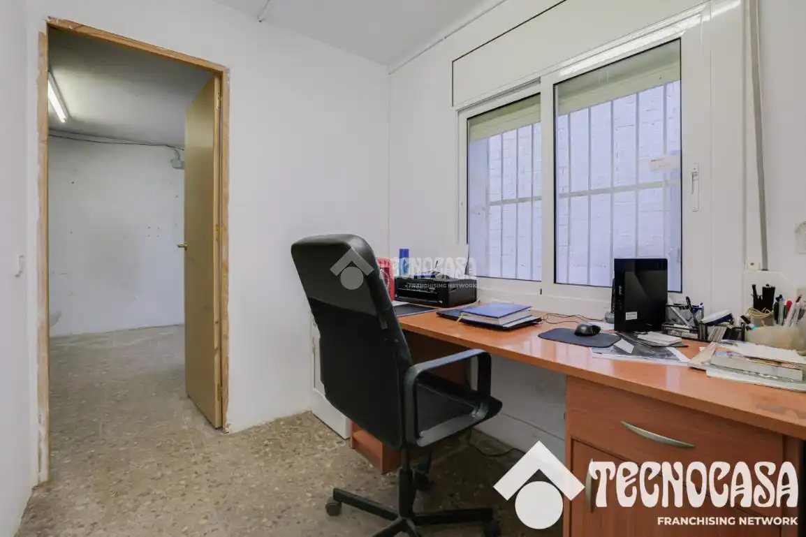 Local comercial en venda a Centre, imagen 23