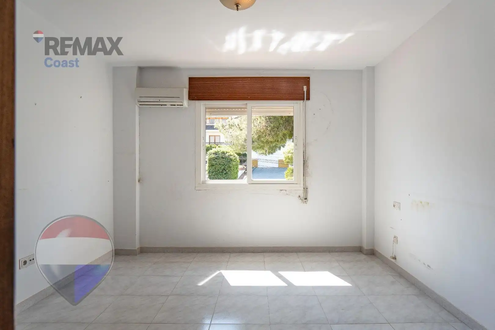 Dormitori de Casa o xalet en venda en Alhaurín de la Torre amb Piscina comunitària