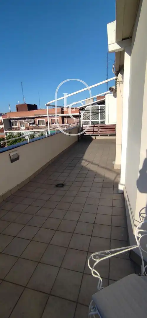Terrasse von Dachboden zur Miete in Madrid mit Heizung, Terrasse und Ofen