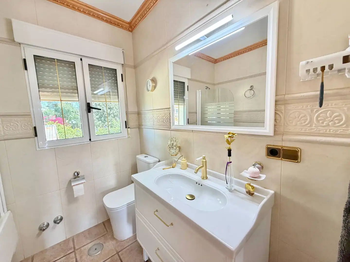 Bathroom of Houses for sale in San Vicente del Raspeig / Sant Vicent del Raspeig  with Heating, Terrace and Storage room