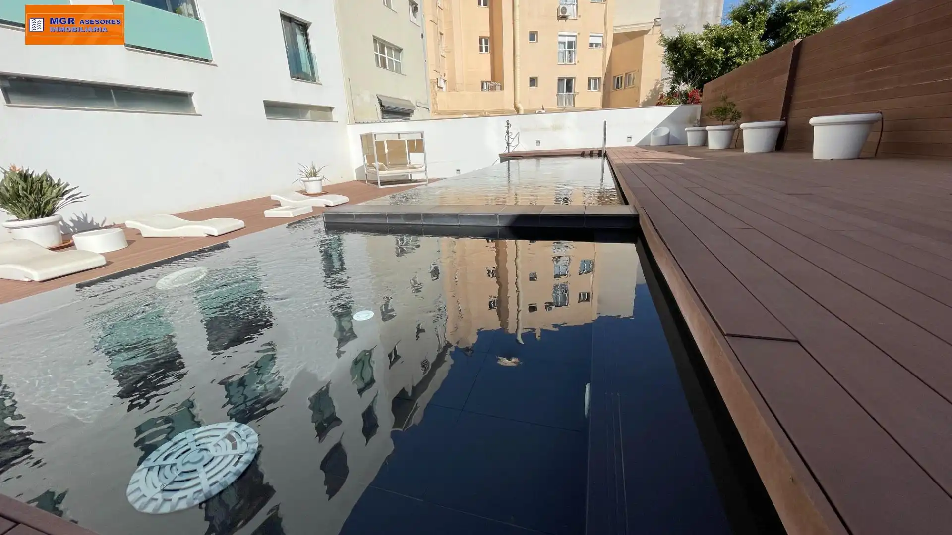 Swimming pool of Apartments for rent in  Palma de Mallorca  with Air Conditioner, Heating and Terrace
