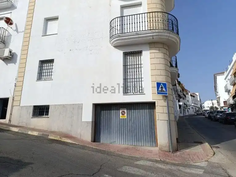 Vista exterior de Pis en venda en Arcos de la Frontera amb Aire condicionat
