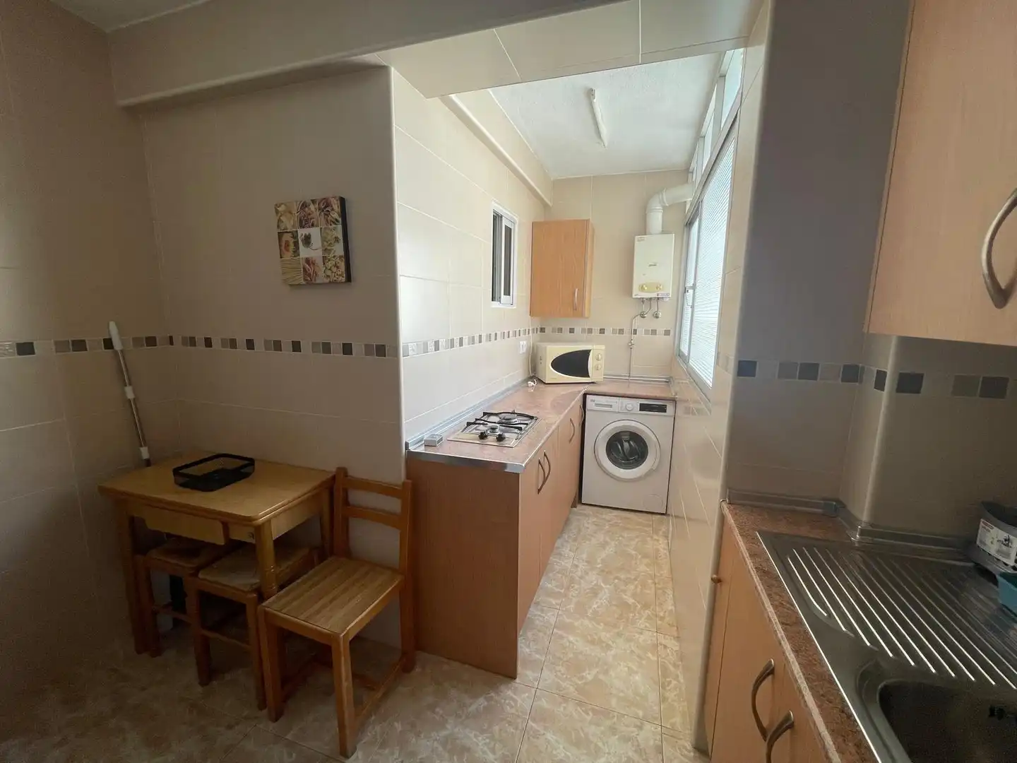 Cocina de Piso de alquiler en Málaga con Aire acondicionado, Calefacción y Terraza