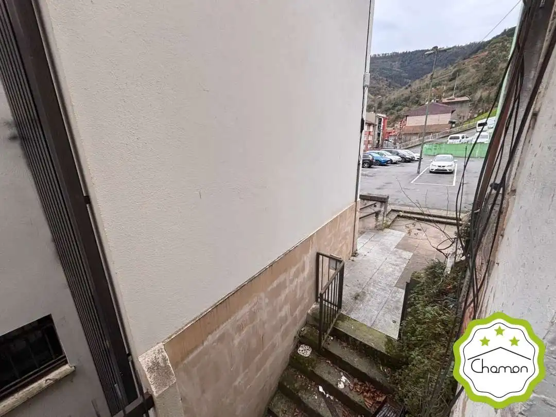 Exterior view of Flat for sale in Bilbao   with Private garden