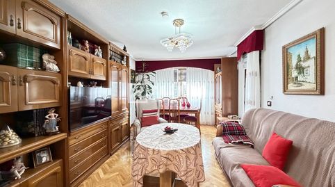 Foto 2 de Piso en venta en El Carrascal, Leganés