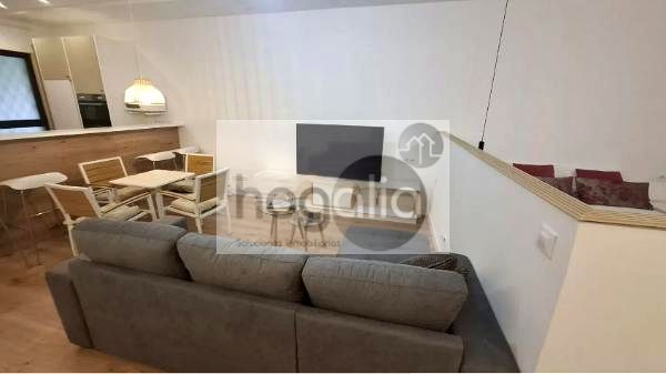 Study to rent in Triana Este