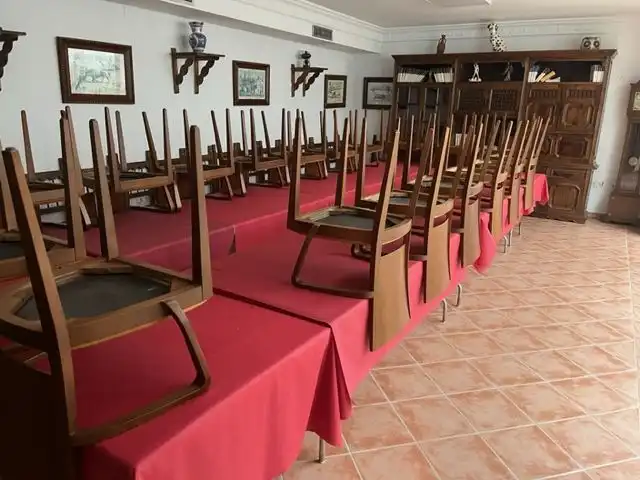 Gebäude zur Miete in Chinchón