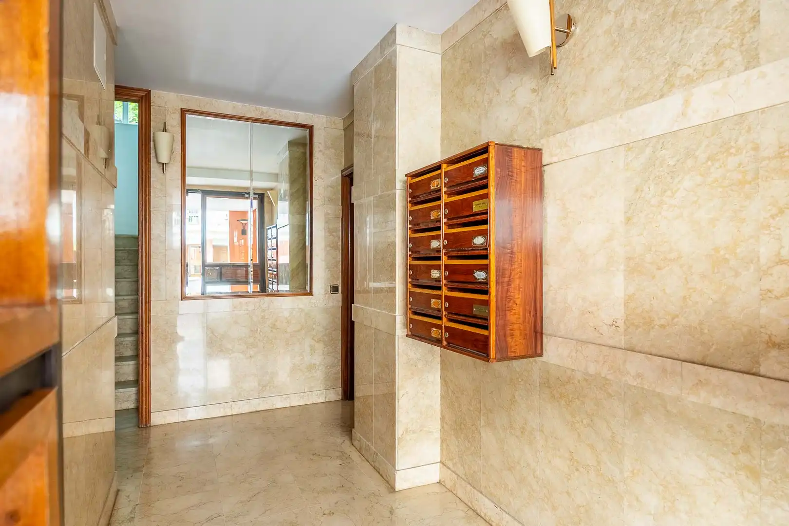 Flat for sale in Sevilla  with Air Conditioner, Heating and Storage room