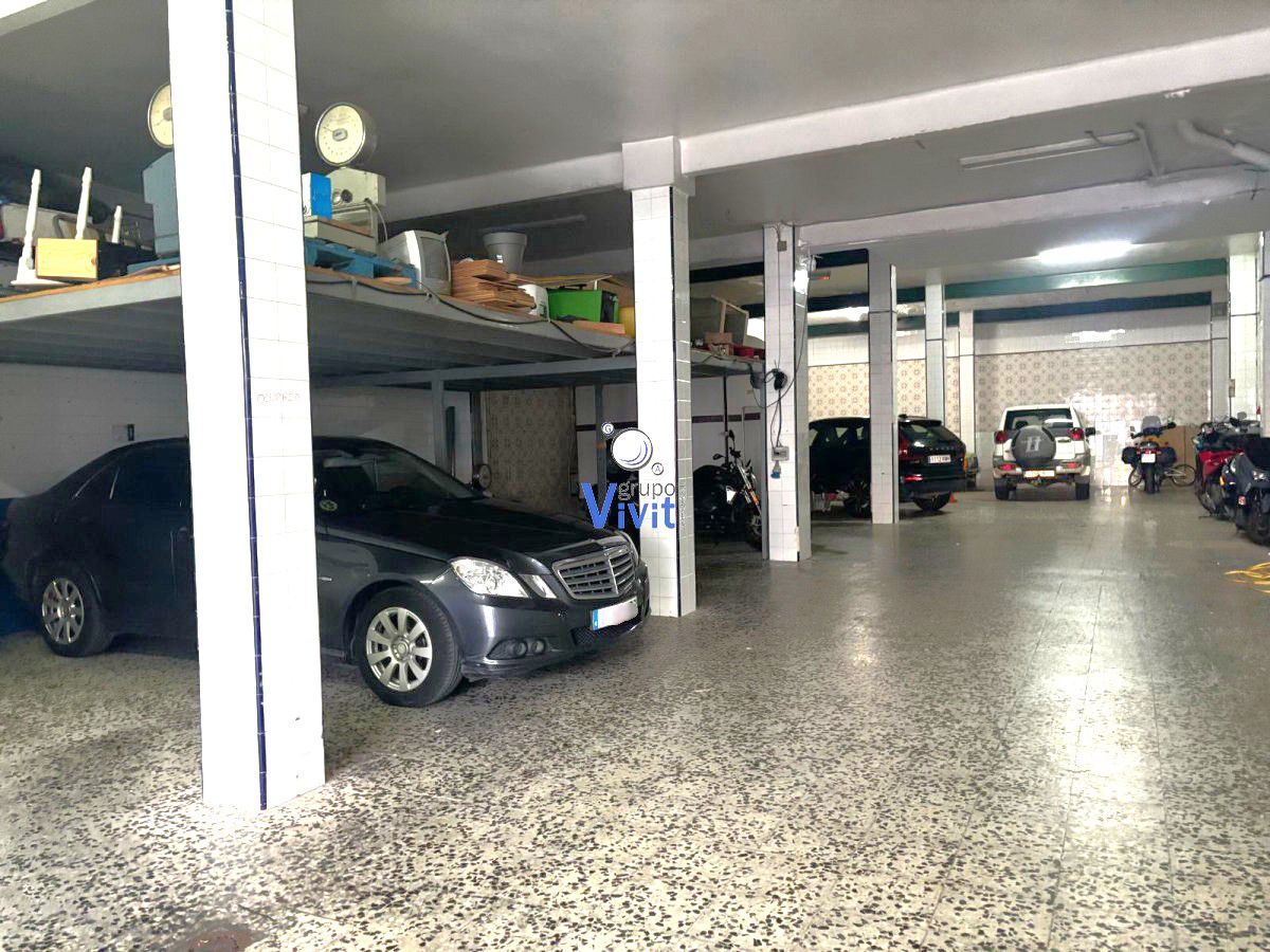 Parking of House or chalet for sale in Alcalá de Guadaira  with Air Conditioner