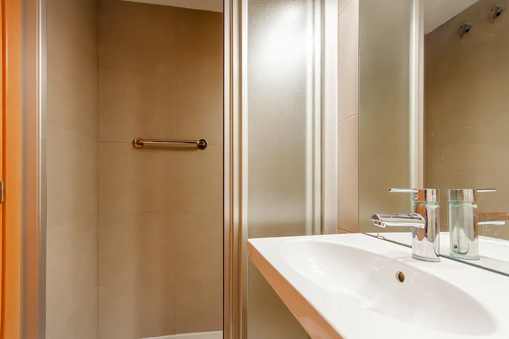 Bany de Àtic en venda en Barcelona amb Aire condicionat, Parquet i Terrassa
