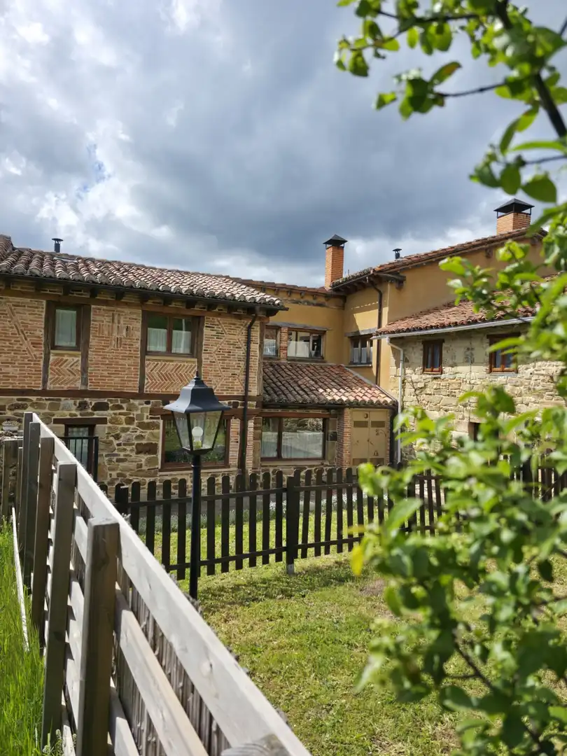 Casa o xalet en venda a San Martín y Perapertú - CALLE MAYOR, San Cebrián de Mudá