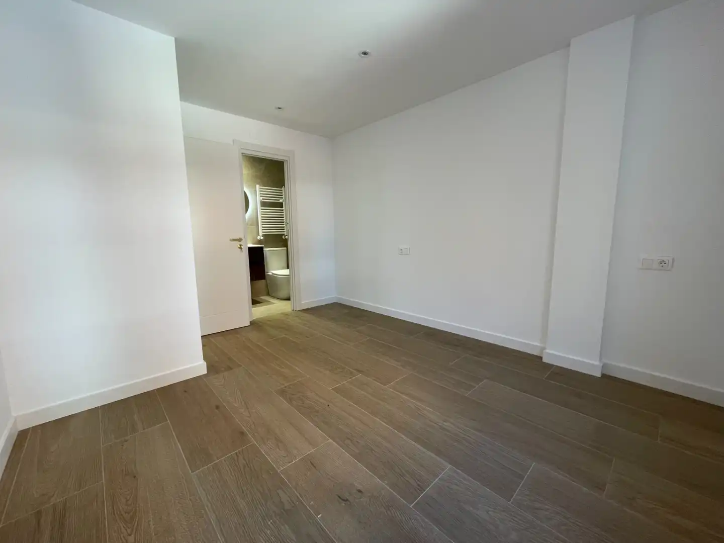 Piso con terraza en venta en Calle Navasfrías, imagen 17