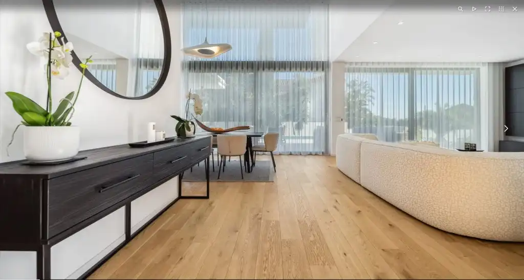 Chalet con piscina en venta en Elviria - Cabopino, imagen 2