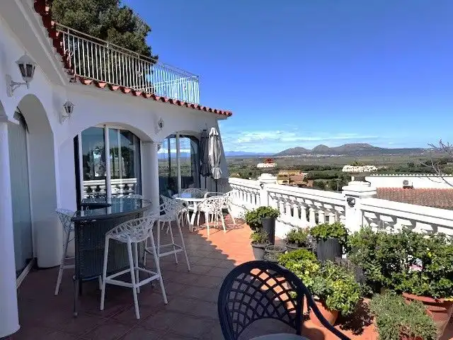 House with garden for sale in Pals, imagen 4