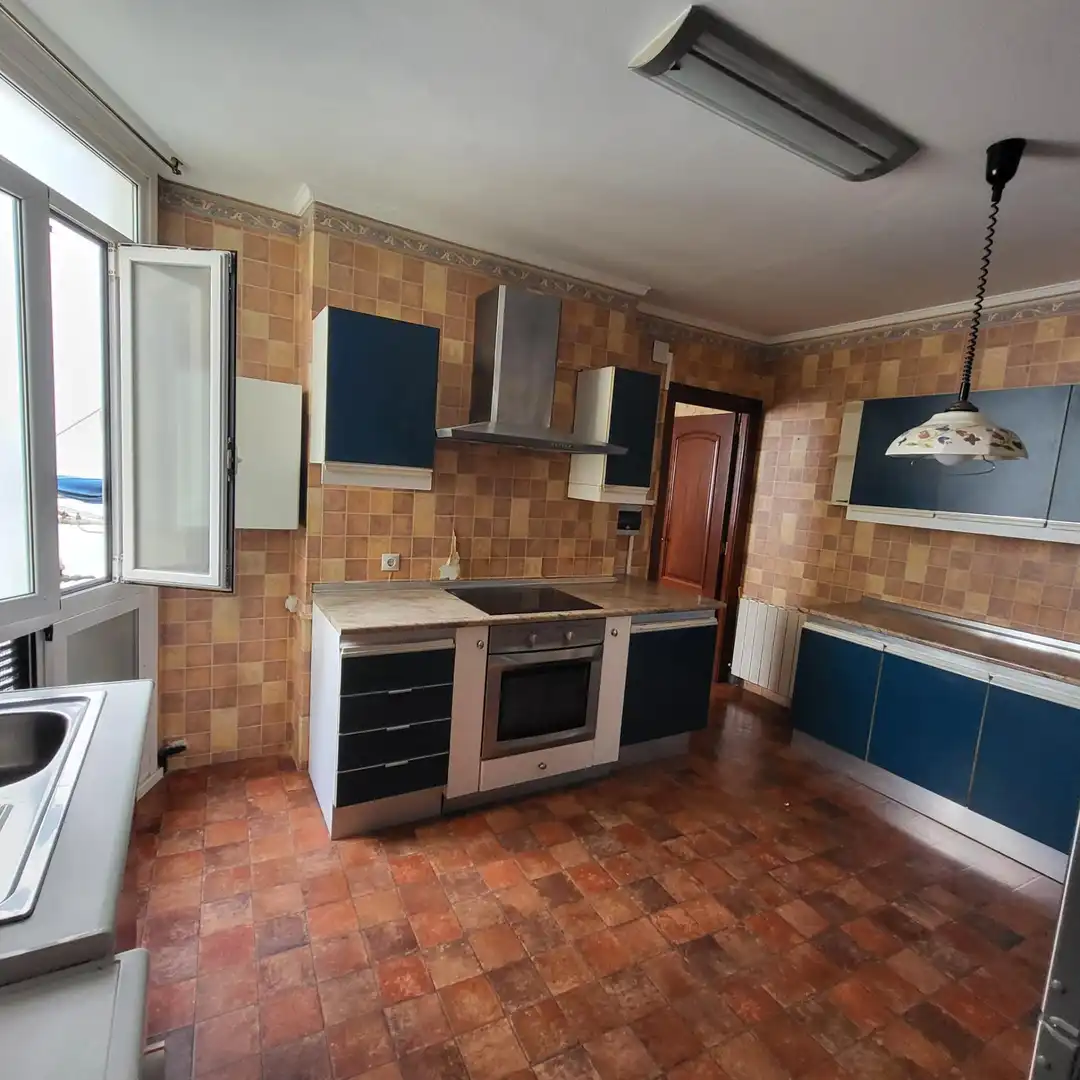 Küche von Wohnung zum Verkauf in Bilbao  mit Heizung und Terrasse