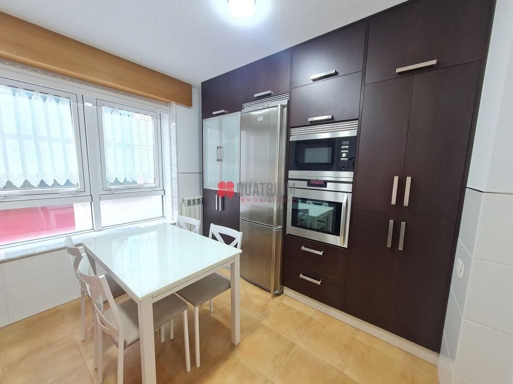 Kitchen of Flat for rent in Santiago de Compostela   with Heating, Storage room and Furnished