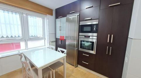 Foto 3 de Piso de alquiler en Barcelona, Campus Sur - Santa Marta, Santiago de Compostela