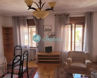 Living room of Flat to rent in Segovia Capital  with Heating, Parquet flooring and Terrace