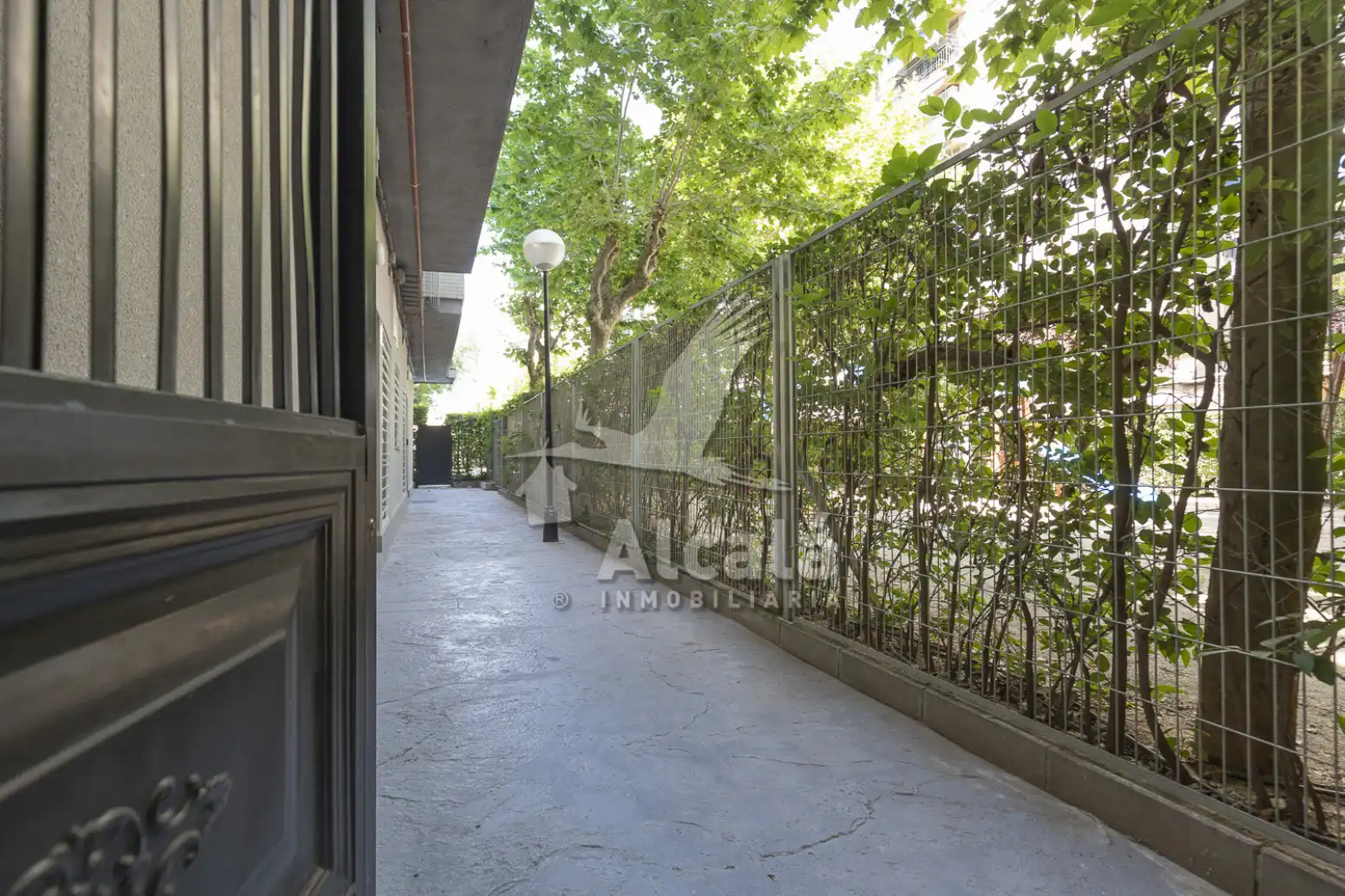 Exterior view of Flat for sale in Alcalá de Henares  with Heating