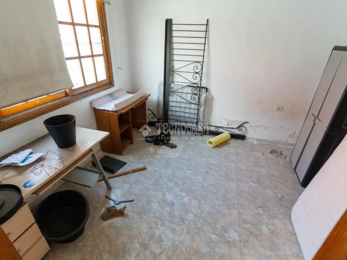 Detached homes for sale in Santa Cruz de Tenerife  with Air Conditioner and Heating