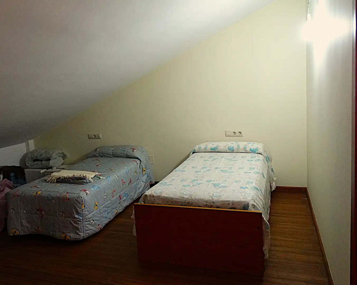 Dormitori de Casa o xalet en venda en Miño amb Calefacció, Parquet i Terrassa