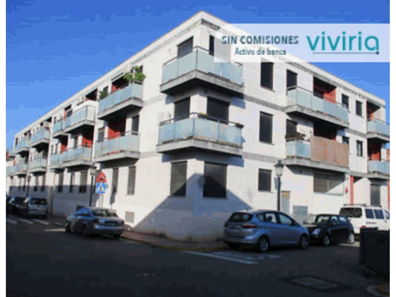 Vista exterior de Edifici en venda en Llocnou d'En Fenollet