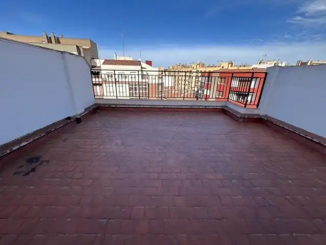 Penthouse mit Aufzug zum Verkauf in Paseo de María Agustín, imagen 3