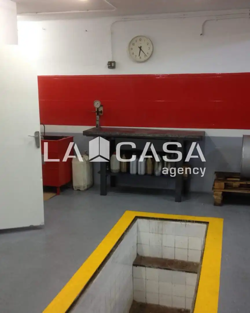 Business premises for sale in Macarena, imagen 7