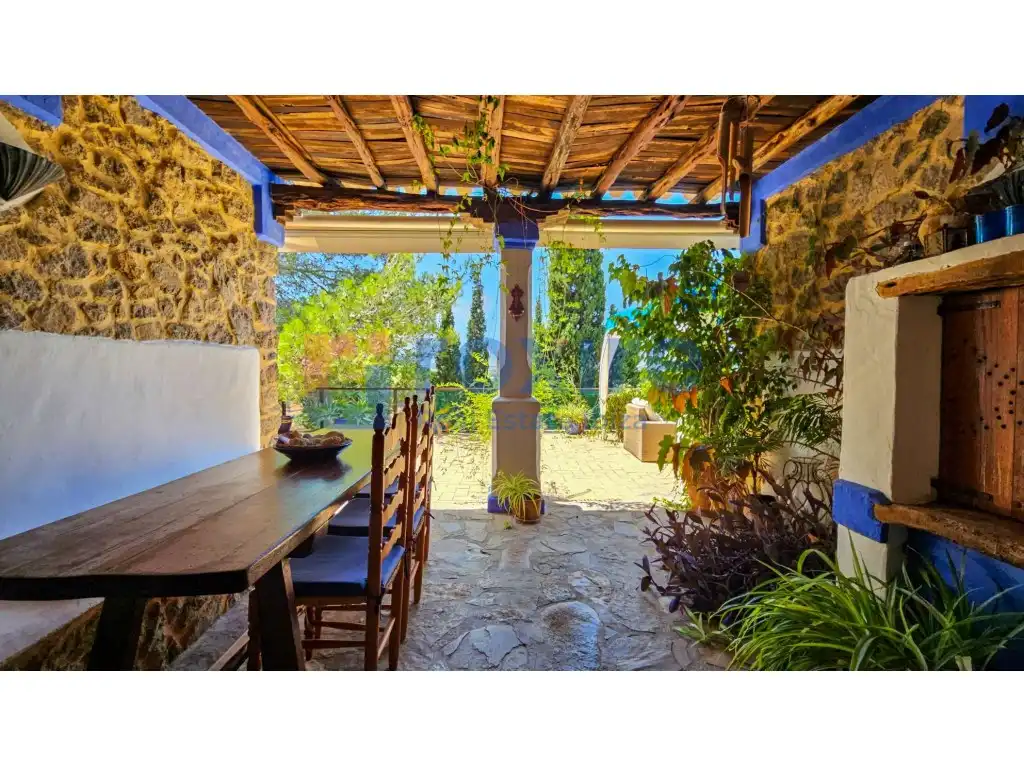 Jardí de Casa o xalet de lloguer en Sant Joan de Labritja amb Aire condicionat, Calefacció i Jardí privat