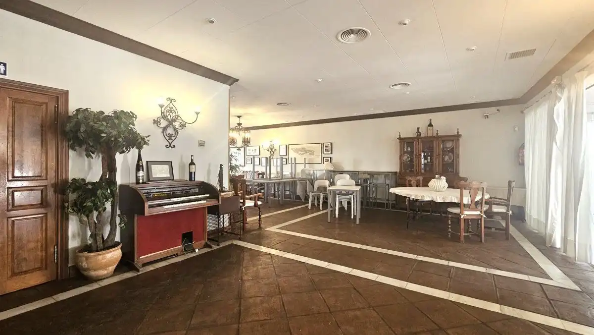 Locale commerciale in vendita a San Enrique - Guadiaro -  Pueblo Nuevo, imagen 7