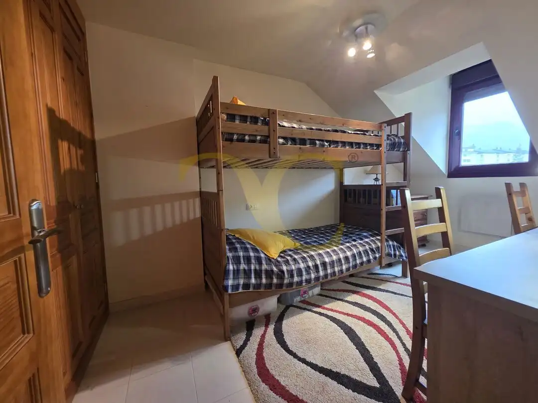 Bedroom of Duplexes for sale in Puebla de Lillo  with Heating, Storage room and Furnished