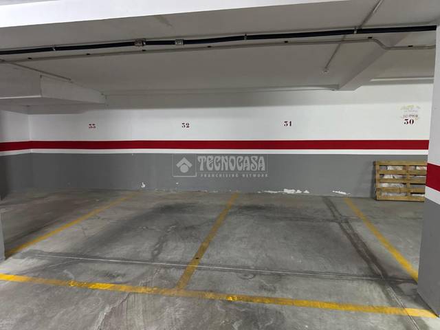 Garaje en Venta en C. Murillo en Las Escobetas