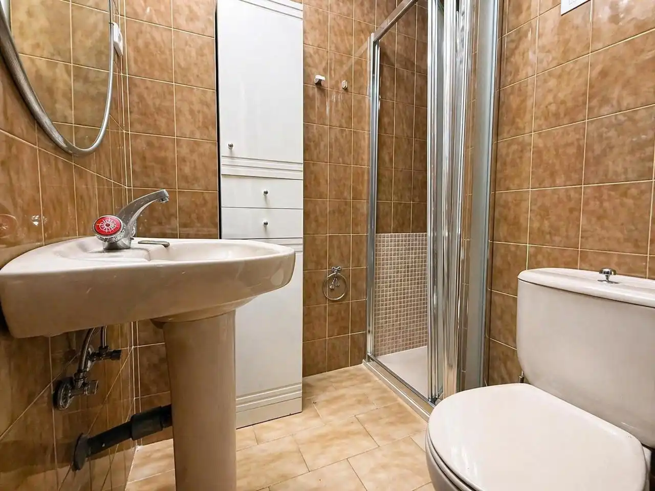 Habitación en Paseo de la Castellana, Almenara -Ventilla