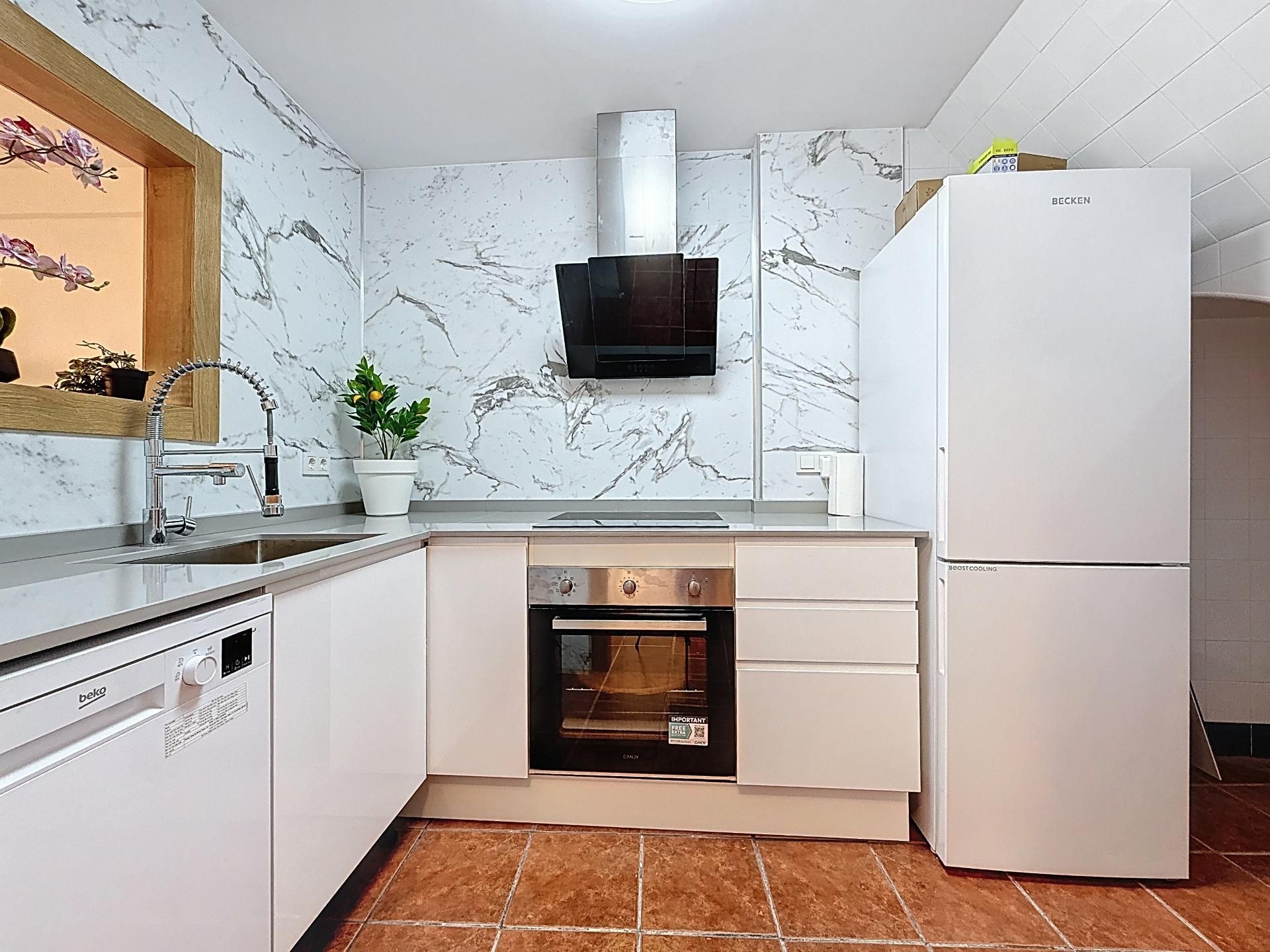 Kitchen of House or chalet for sale in Castalla  with Balcony and Alarm