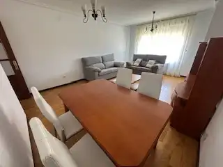 Sala de estar de Apartamento de alquiler en Villaquilambre con Calefacción, Parquet y Terraza