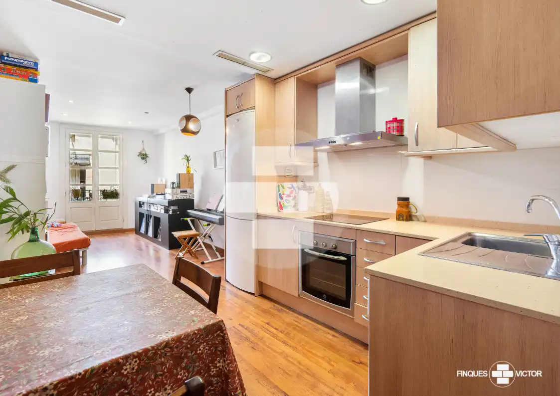 Piso en venta en Carrer de les Carretes, El Raval