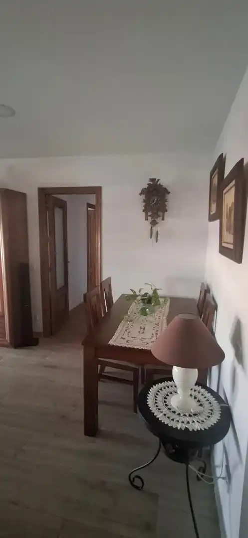 Menjador de Pis en venda en Dos Hermanas amb Aire condicionat i Terrassa