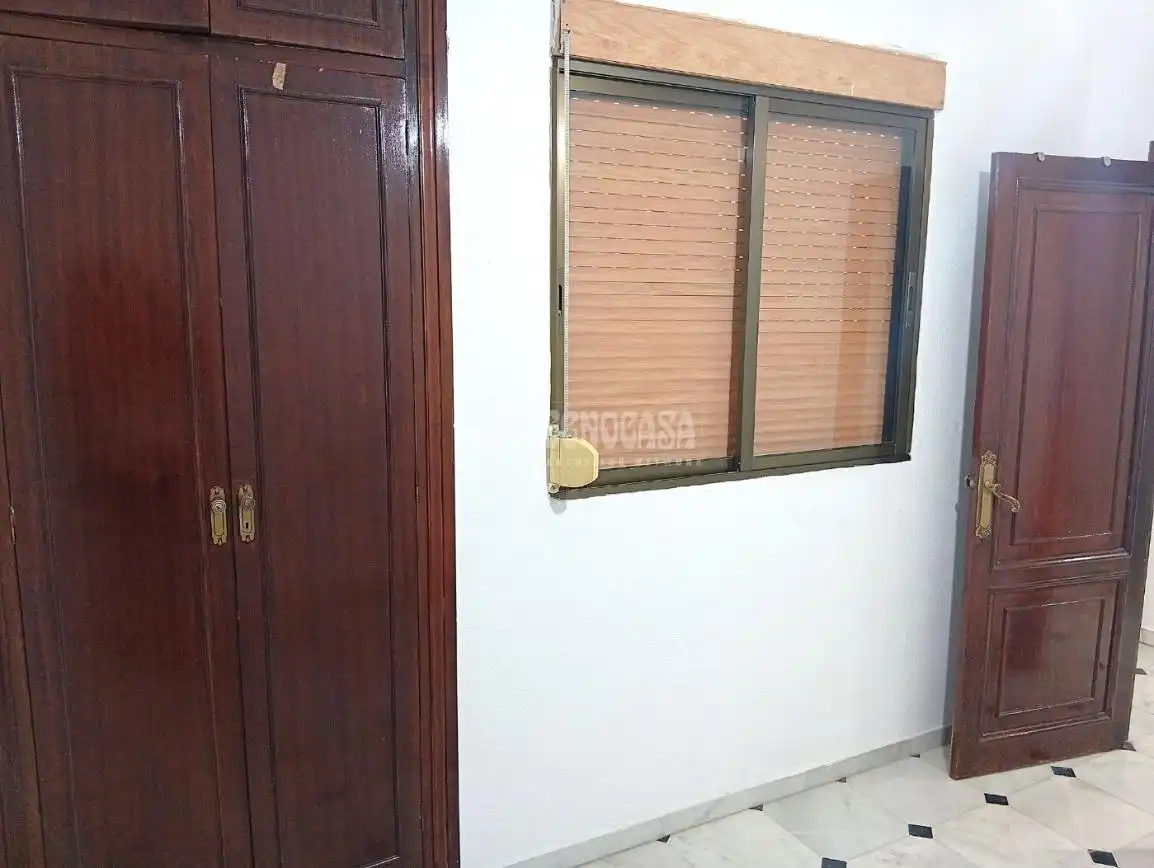 Casa adosada en venta en Coria del Río