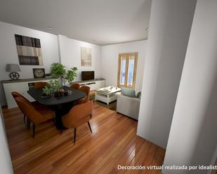 Living room of Flat for sale in Salamanca Capital  with Balcony